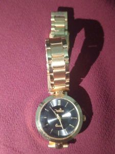 Gold-Tone Ladies&#39; Watch