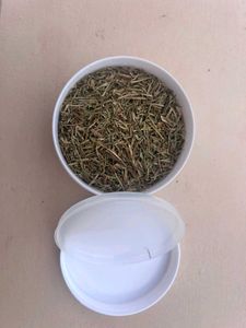 Mystiq Living Dried Rosemary leaves