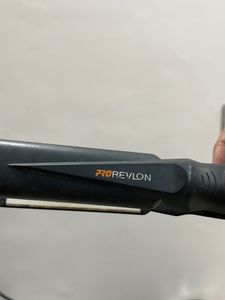 Revlon Hair Straightener
