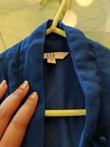 BOXY NAVY BLUE SHIRT WITH INNER FROM AND