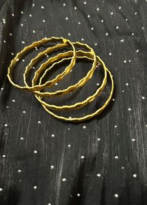 Set of 3 Gold Plated Bangles (city Cold)