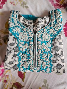 Self Weaved Embroidered Kurti