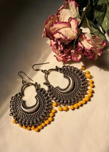Oxidized Yellow Pearl Ethinic Earing