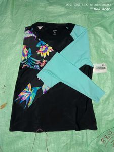 m size girl d&amp;g t shirt