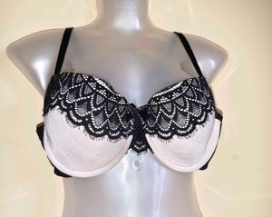 Size 38B 🎁Buy 2 Get 1 Free 🎁 Elegant Lace Bra