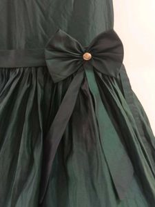 Dark Green Fluffy Dress With Golden Chain And Bow