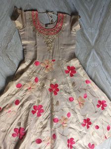 Elegant Embroidered Kurta