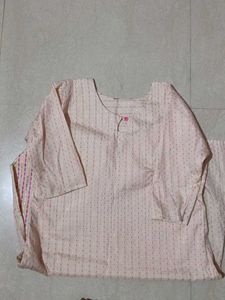 Elegant Women&#39;s Kurta