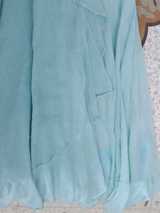 Stylish Crop Top And Skirt