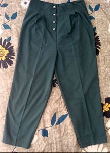 Pinteresty Green Trousers 😇
