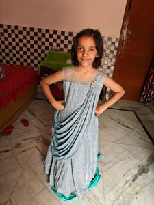 Sparkling Gown😍 For 8-10 year girl ✨