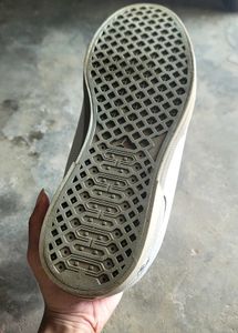 Puma White Casual Shoes