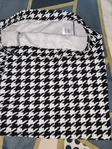 Houndstooth Mini Skirt