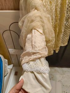 Elegant Beige Gown With 5 Linings (Almost 🆕)