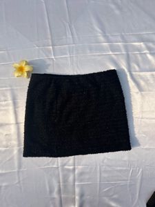 Black summer skirt