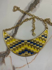 necklace (anti-tanish) jewel in gold