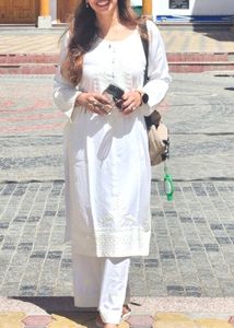 Elegant White Embroidered Kurta