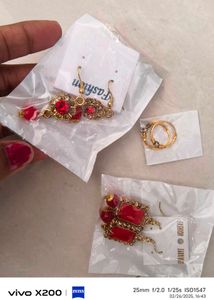 PACK OF 3 EARINGS RED HANGING & 1 BALI
