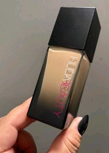Huda Beauty Faux Filter Foundation Cheese Cake