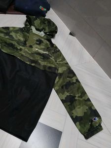 Champion Camo Windbreaker (Active jacket)