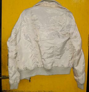 Women&#39;s Vintage Quilted Bomber Jacket