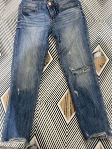 Distressed Blue Washed Denim Jeans – Rugged Style