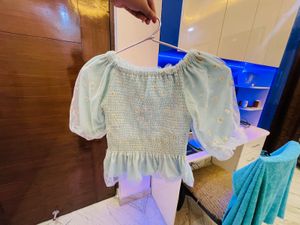 Brand New H&amp;M Top