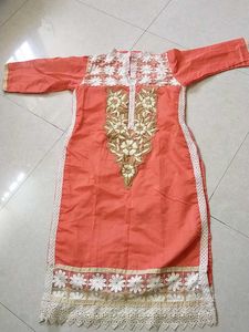 Beautiful Embroidered Kurti