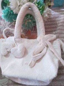 Cute Akitly White Fluffy Handbag