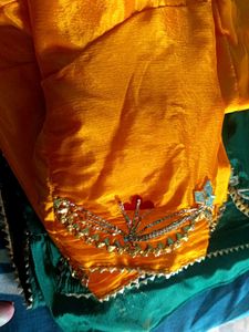 Green Gota Patti saree yellow blouse 44 inch