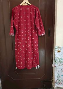 Red And White Kurti