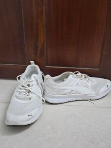 Puma White Sport Shoes PRICE NEGOTIABLE