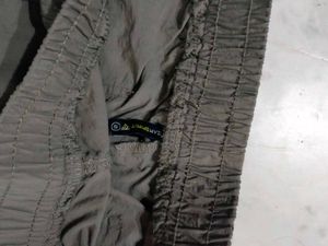 parashute trousers