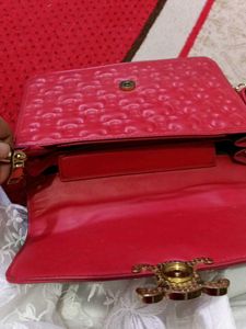 Good Condition Sling Bag
