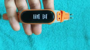 🔥 Xiaomi Mi Band 4 For Sale –for Your Fitness
