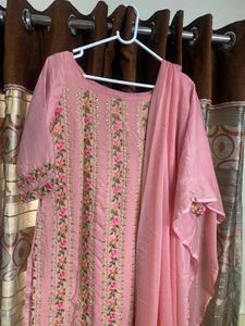 Pakistani Kurtas....💞