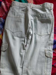 Cargo Jeans