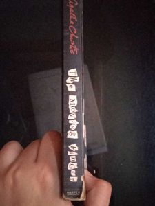 AGATHA CHRISTIE NOVEL