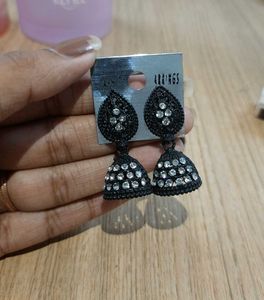 Cute Back Jhumkas