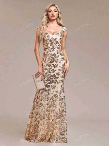 Elegant Sequin Evening Gown Cocktail Party