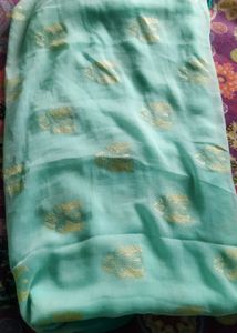 Beautiful Saree With Golden Flowers Design