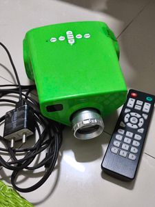 Selling LED Projector