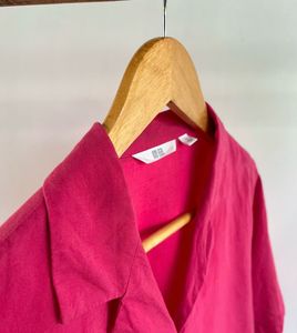Uniqlo  Linen Top