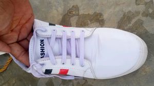 White Heart Beat Shoes For men