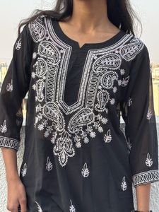 Black Embroidered Kurta