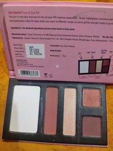 Myglamm HOT DAMN Face &amp; Eye Kit
