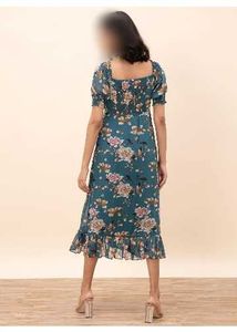 Women's Chiffon Fit Flare Square Knee Length Dress