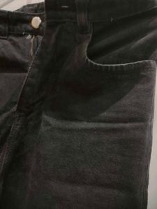 It&#39;s A Cargo Jean&#39;s In.Very Good Quality