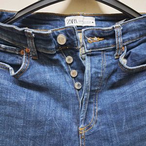 Zara Blue Denim Cropped Jeans