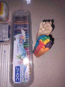 Doms Oil Pastels (25 Shades)